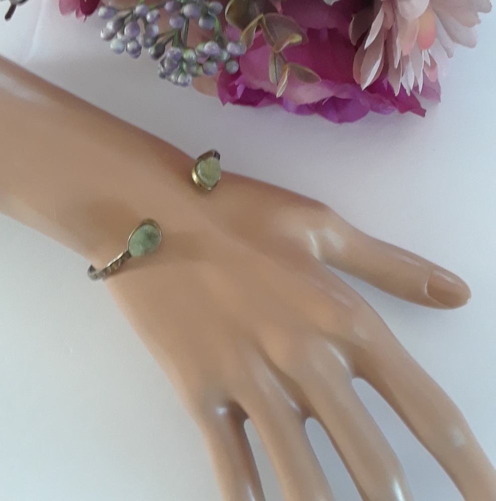 Jade Druzy Open Bracelet